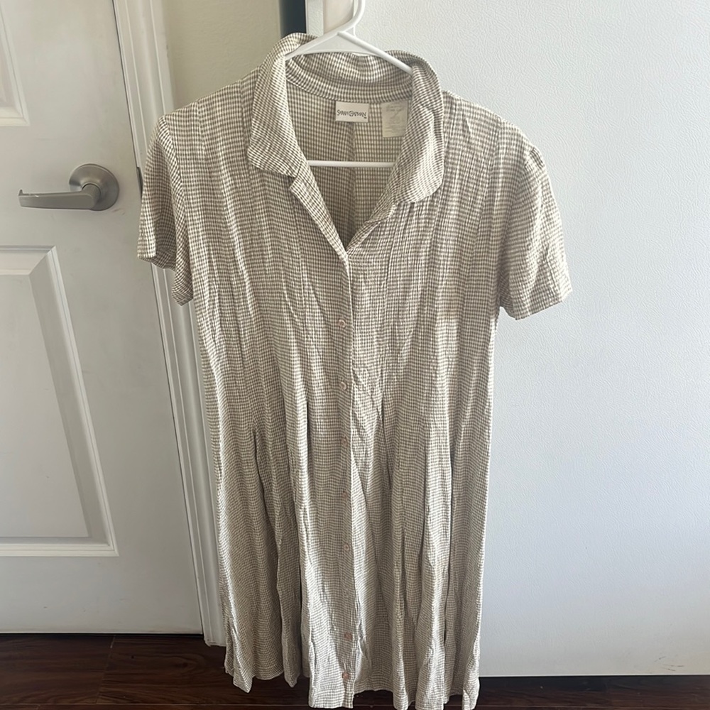 Neutral gingham button front collar midi dress